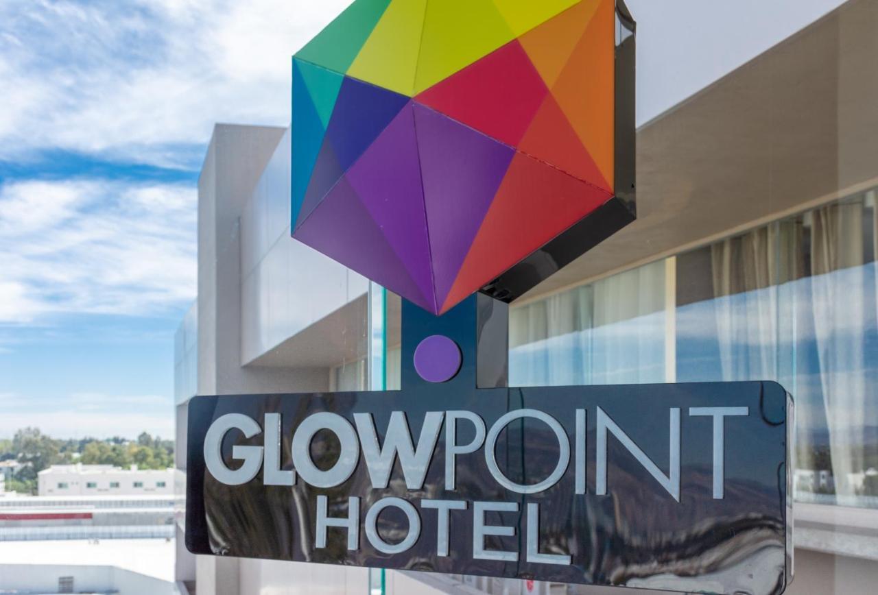 Hotel Glow Point - Mulza เลออน ภายนอก รูปภาพ